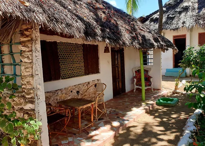 Fontaine Garden Village Bwejuu