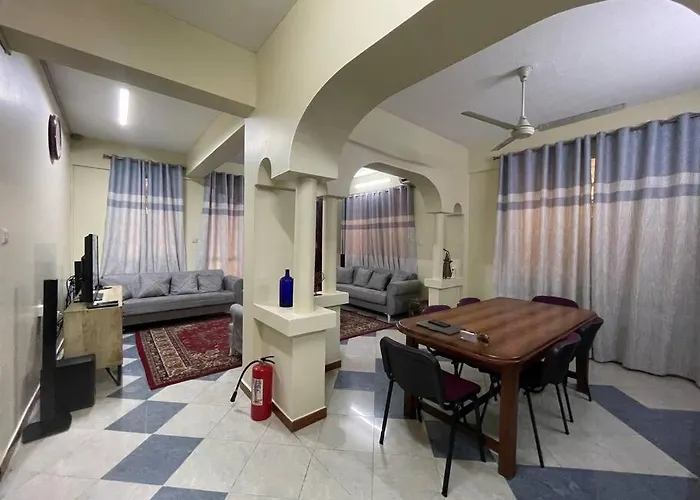 Modern Top Floor Apartment With Great Views Listed Instant Book On Preview Listing Zanzibar acceptant les animaux