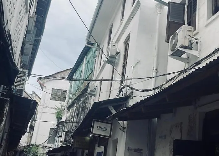 Nomad Cave- Stonetown Hotel Zanzibar