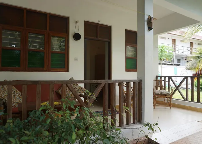 Cocolala Beach House Nungwi