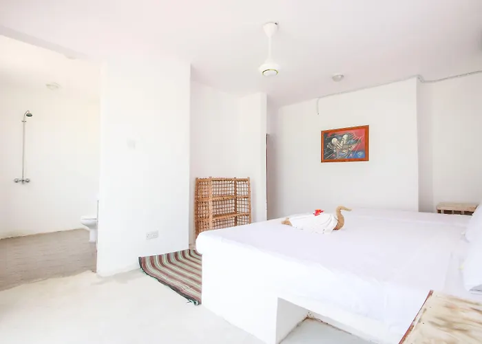 Coral Rocks Hotel & Restaurant Jambiani 